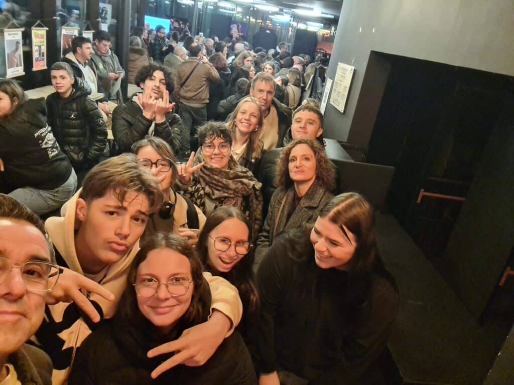 PHOTO 2025 12 13 20 38 33